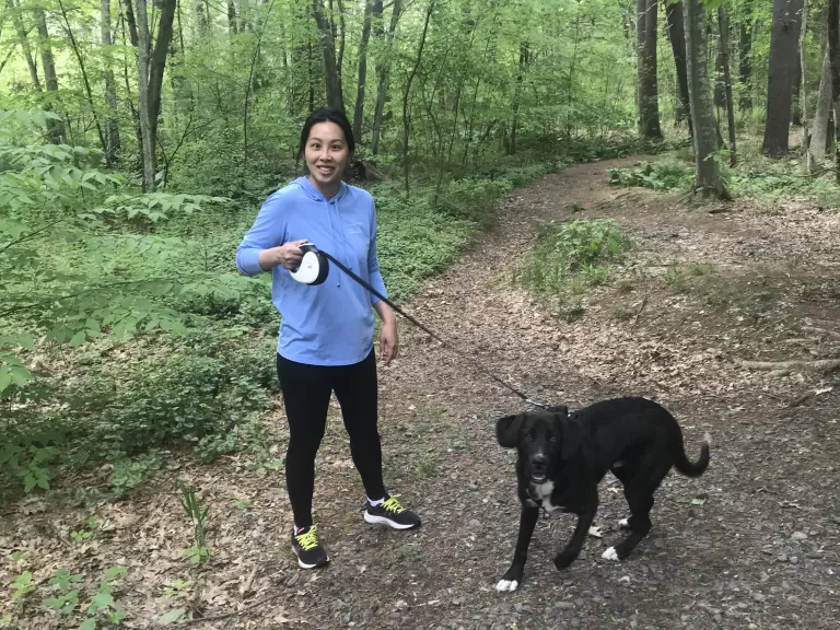 Dog Walker at Memorial Forest. Photo by SVT.
